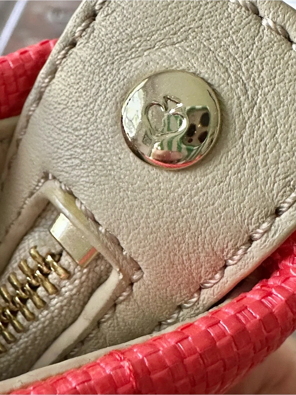 Kate Spade Veranda Place Straw Maryanne Shoulder Bag in Coral Pink & Cream